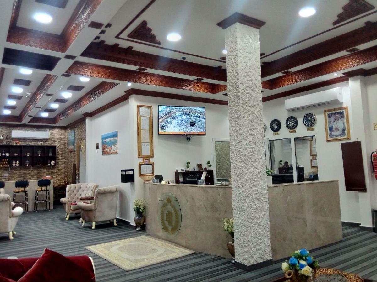 Sur Bandar Al Ayjah Hotel Apartments Exteriör bild
